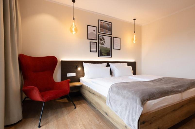Weinzuhause Hotel-restaurant-vinothek 4* Mommenheim