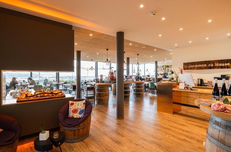 Weinzuhause Hotel-restaurant-vinothek