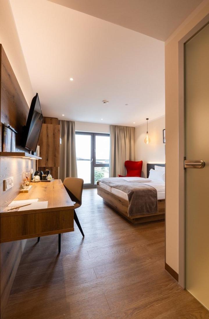 Weinzuhause Hotel-restaurant-vinothek Hotel 4*